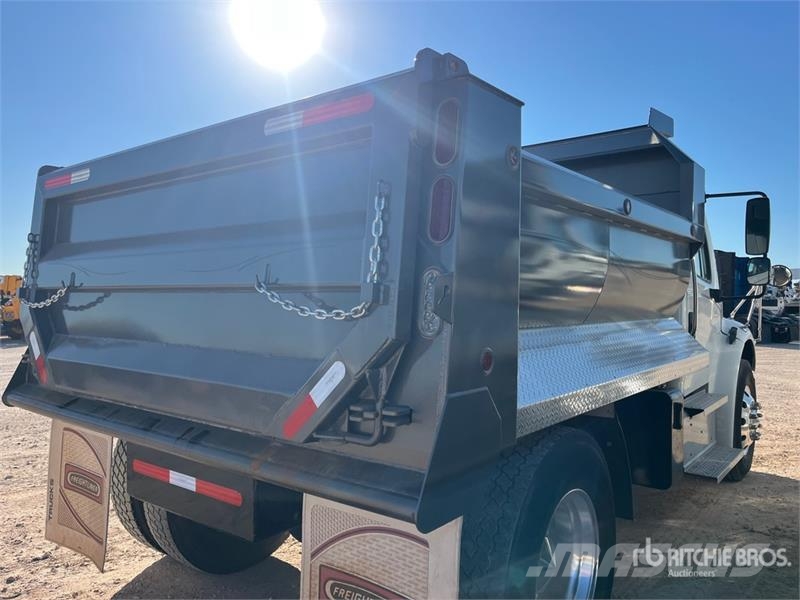 Freightliner M2 106 4x2 S/A Dump Truck Camiones bañeras basculantes o volquetes