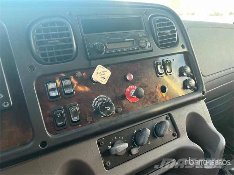 Freightliner M2 106 4x2 S/A Dump Truck Kiper tovornjaki