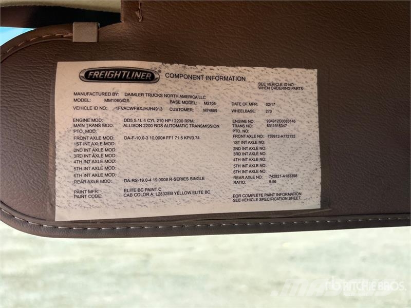 Freightliner M2 106 4x2 Van Truck ボックスボディー、ウイング、箱車