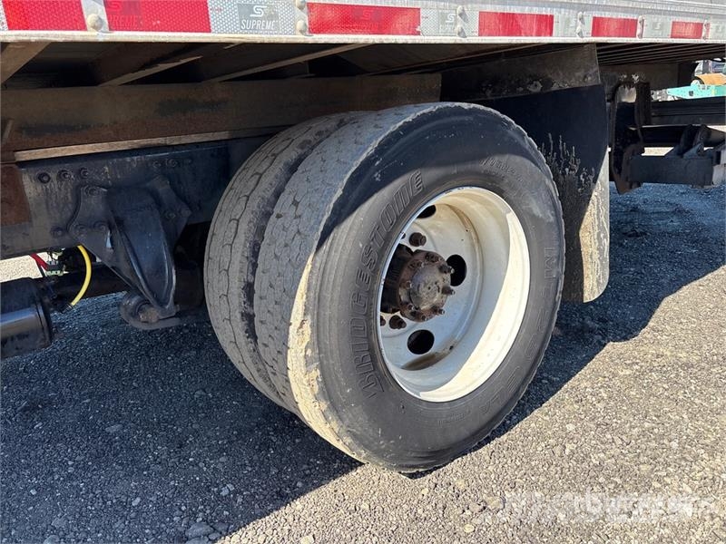 Freightliner M2 106 4x2 Van Truck Camion cassonati