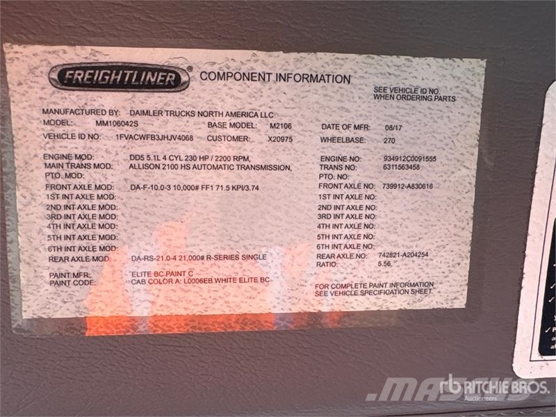 Freightliner M2 106 4x2 Van Truck ボックスボディー、ウイング、箱車