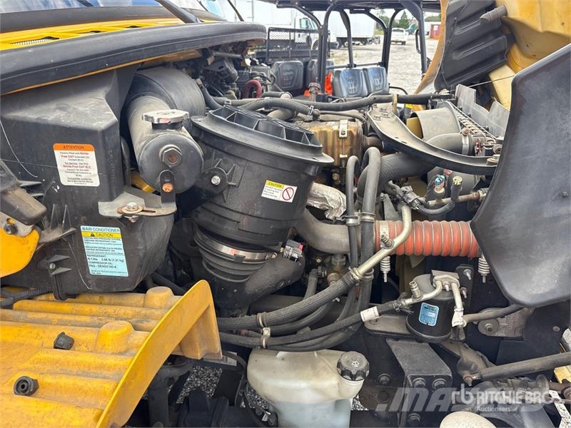 Freightliner M2 106 4x2 Van Truck ボックスボディー、ウイング、箱車