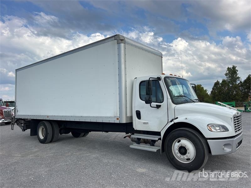 Freightliner M2 106 4x2 Van Truck Sanduk kamioni