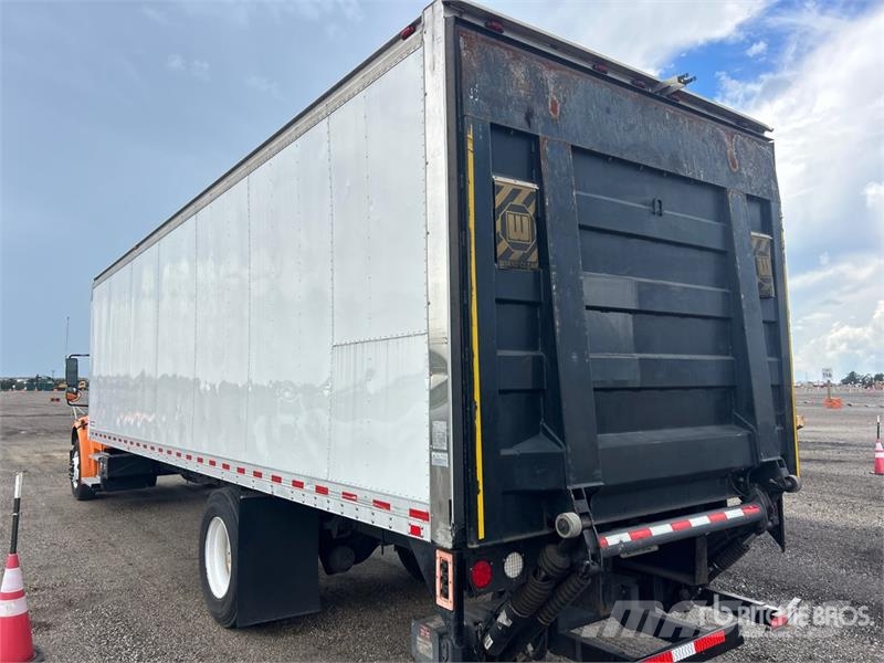Freightliner M2 106 4x2 Van Truck Box trucks