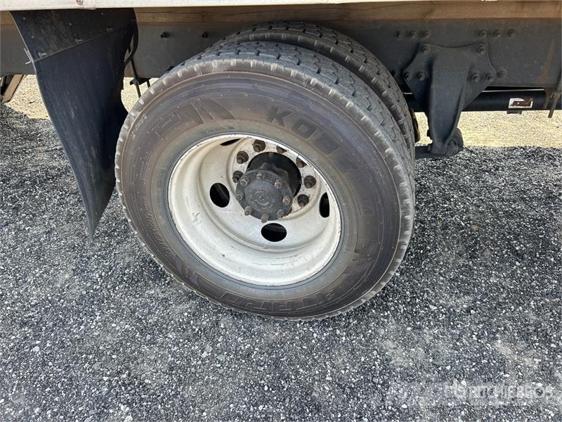 Freightliner M2 106 4x2 Van Truck Box trucks