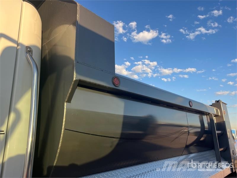 Freightliner M2 106 4x2 S/A Dump Truck Kiper tovornjaki