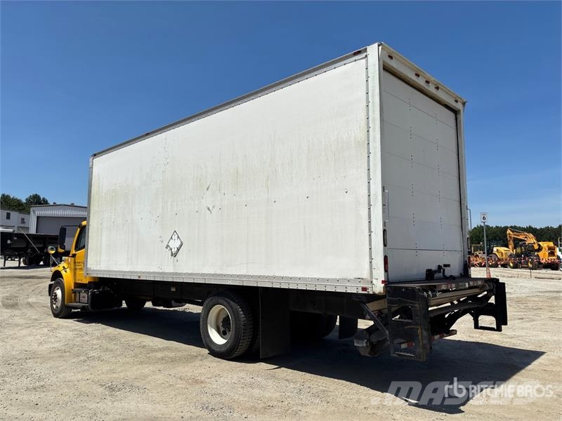 Freightliner M2 106 4x2 Van Truck Грузовики-Фургоны