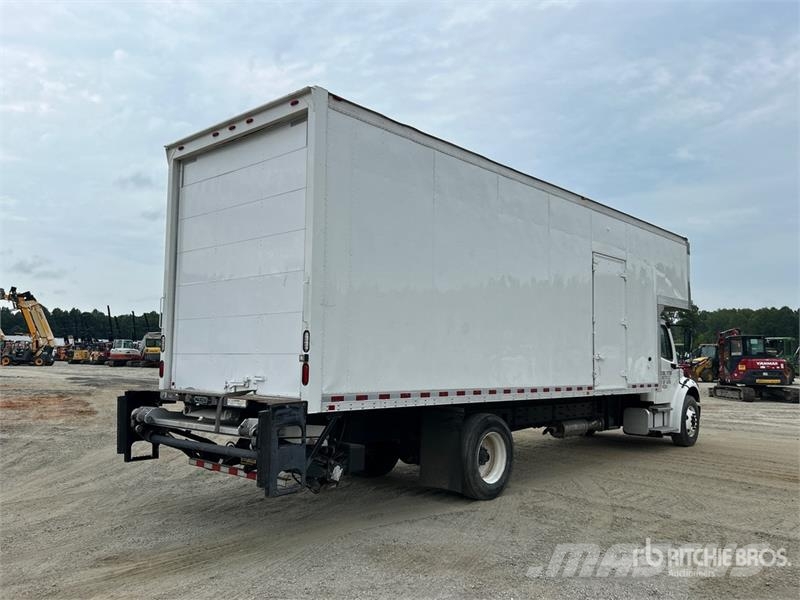 Freightliner M2 106 4x2 Van Truck Kastenaufbau
