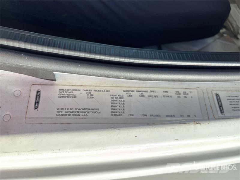 Freightliner M2 106 4x2 Van Truck (Inoperable) Box trucks
