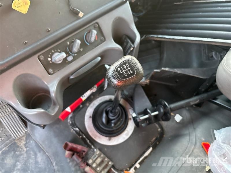 Freightliner M2 106 4x2 Van Truck (Inoperable) Kofferaufbau