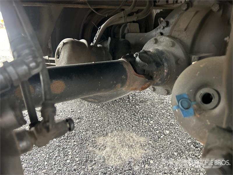 Freightliner M2 106 4x2 Van Truck شاحنات ذات هيكل صندوقي