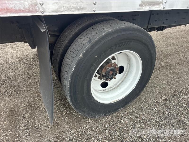 Freightliner M2 106 4x2 Van Truck Box trucks