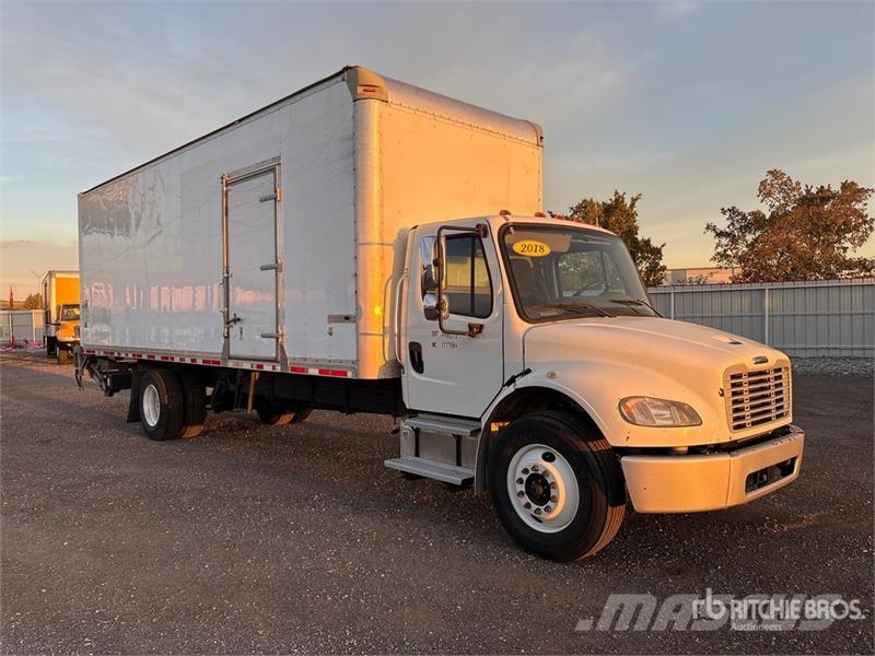 Freightliner M2 106 4x2 Van Truck Furgons