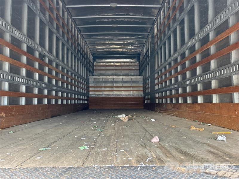 Freightliner M2 106 4x2 Van Truck Kastenaufbau