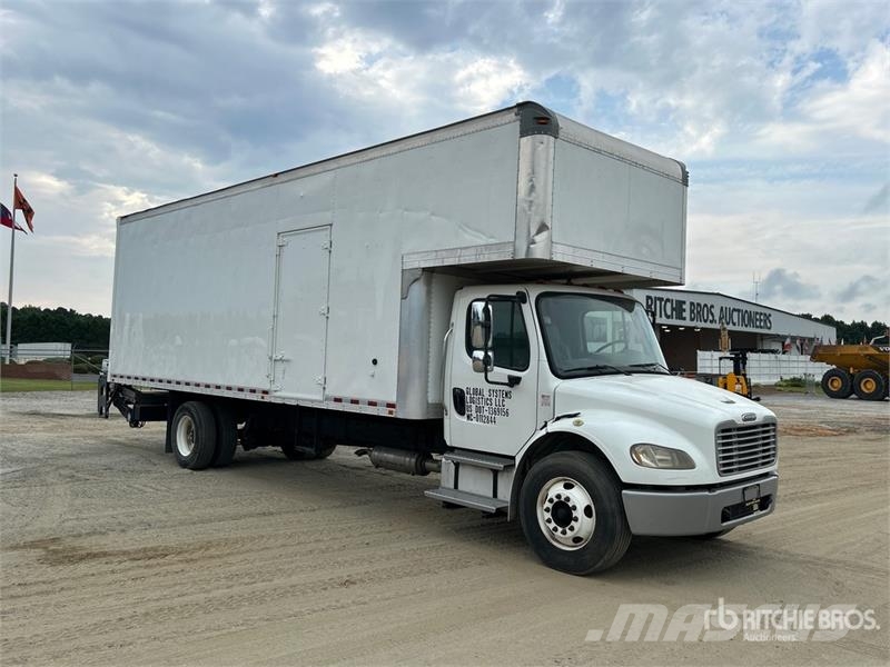 Freightliner M2 106 4x2 Van Truck Kastenaufbau