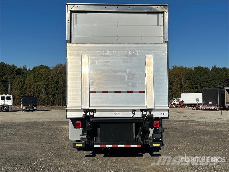Freightliner M2 106 4x2 Moving Van Truck Furgons