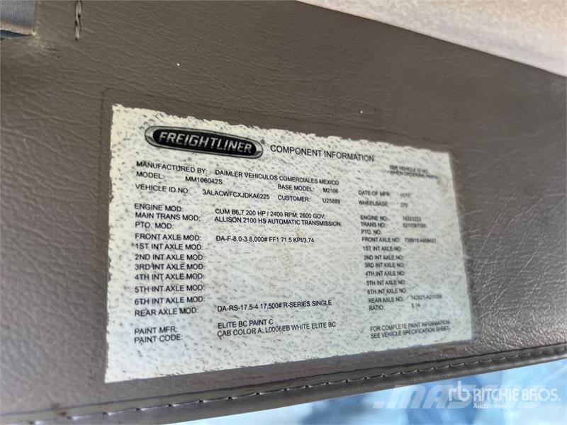 Freightliner M2 106 4x2 Van Truck Box trucks