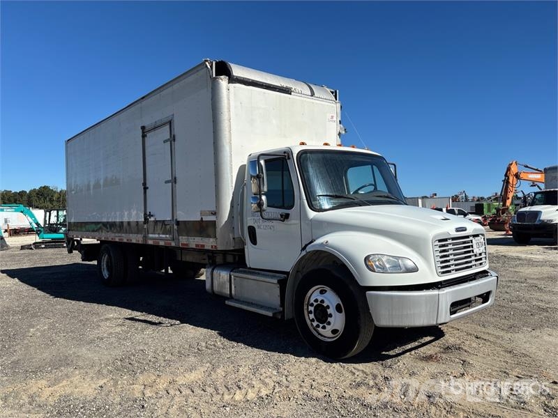 Freightliner M2 106 4x2 Van Truck Camion cassonati
