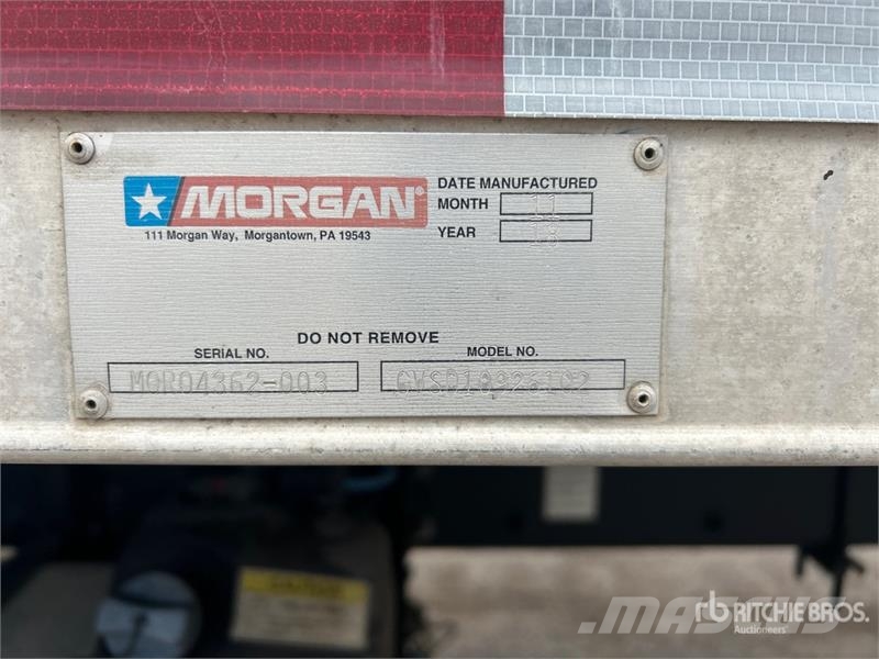 Freightliner M2 106 4x2 Van Truck Sanduk kamioni