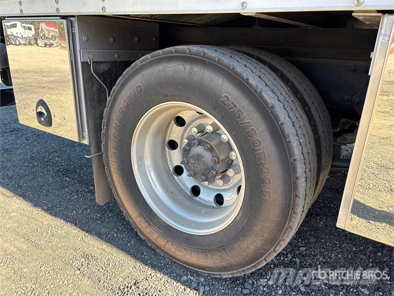 Freightliner M2 106 4x2 Moving Van Truck Kofferaufbau