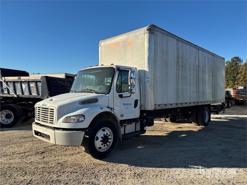 Freightliner M2 106 4x2 Van Truck Furgons