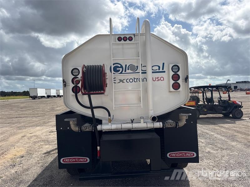 Freightliner M2 106 4x2 Water Truck Caminhão-pipa
