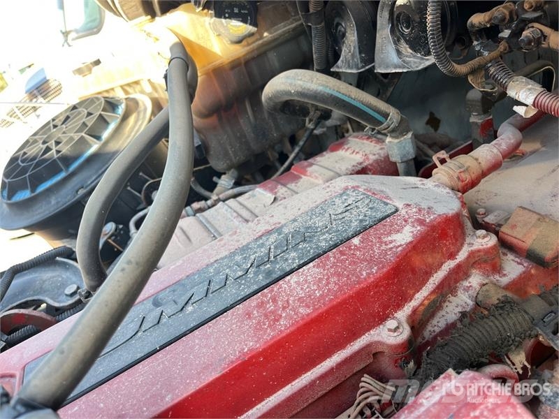 Freightliner M2 106 4x2 S/A Dump Truck Camiones bañeras basculantes o volquetes