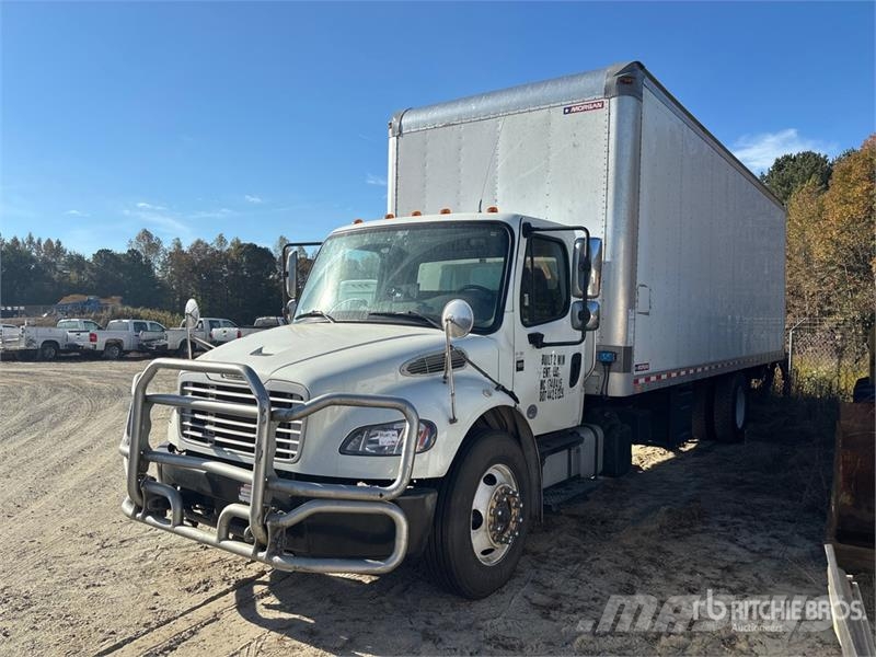 Freightliner M2 106 4x2 Van Truck Camiones con caja de remolque