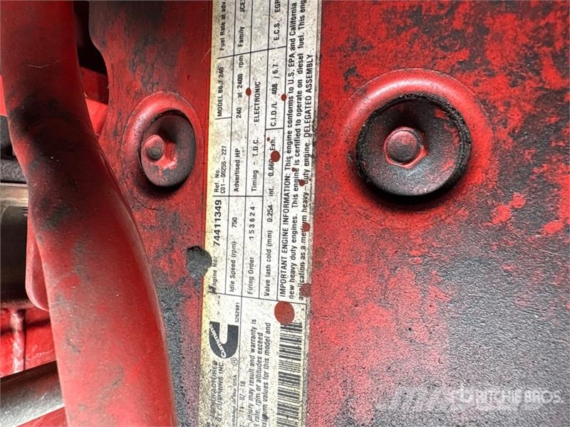 Freightliner M2 106 4x2 Van Truck (Inoperable) Furgons