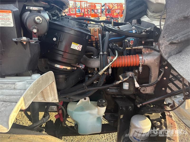 Freightliner M2 106 4x2 Van Truck ボックスボディー、ウイング、箱車