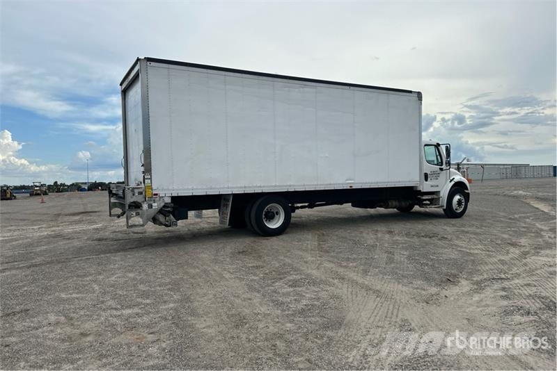 Freightliner M2 106 4x2 Van Truck شاحنات ذات هيكل صندوقي