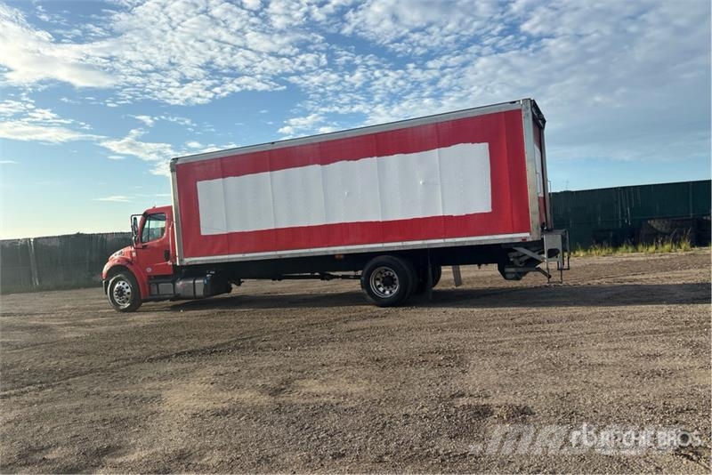 Freightliner M2 106 4x2 Van Truck ボックスボディー、ウイング、箱車