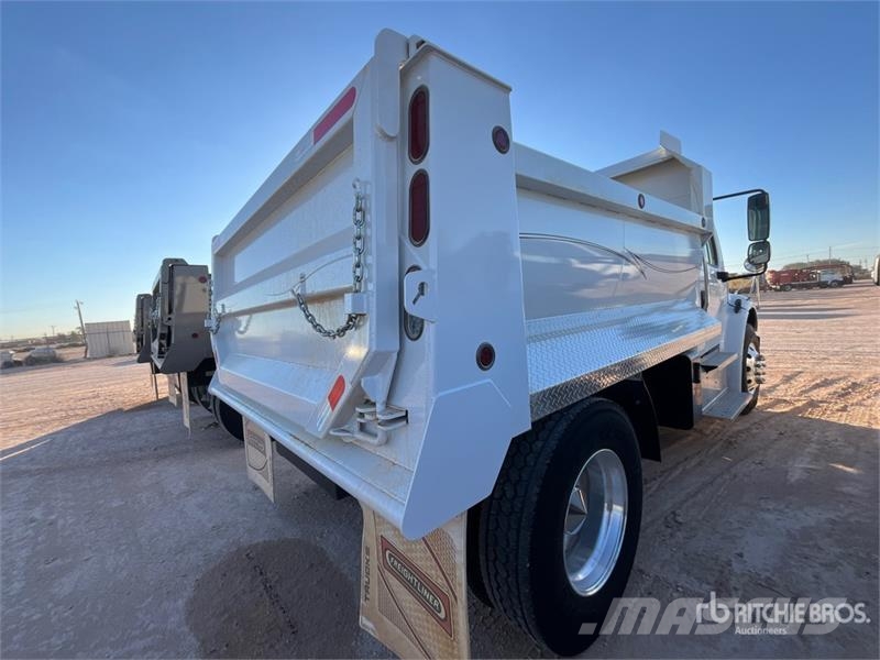 Freightliner M2 106 4x2 S/A Dump Truck Camiones bañeras basculantes o volquetes