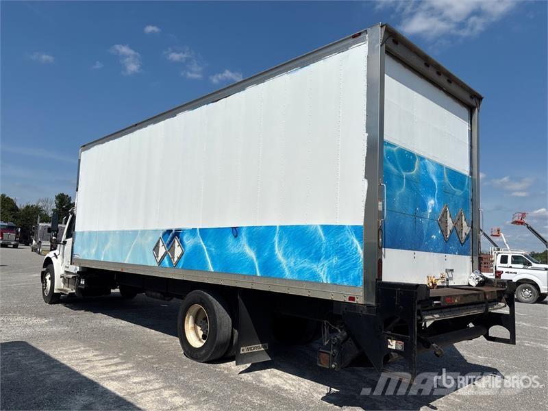 Freightliner M2 106 4x2 Van Truck Грузовики-Фургоны