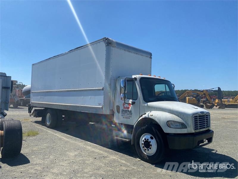 Freightliner M2 106 4x2 Van Truck (Inoperable) Camion cassonati