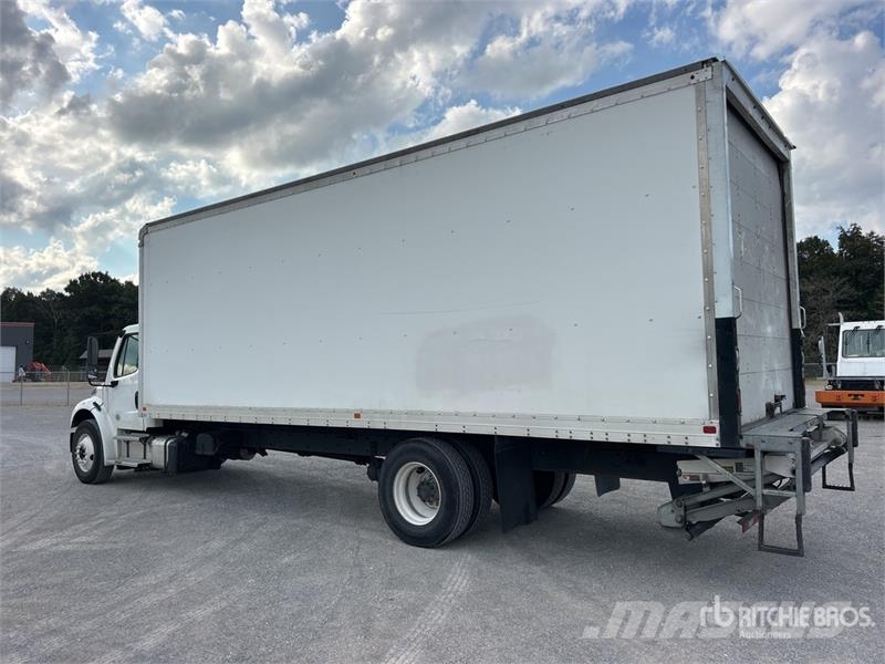 Freightliner M2 106 4x2 Van Truck Sanduk kamioni