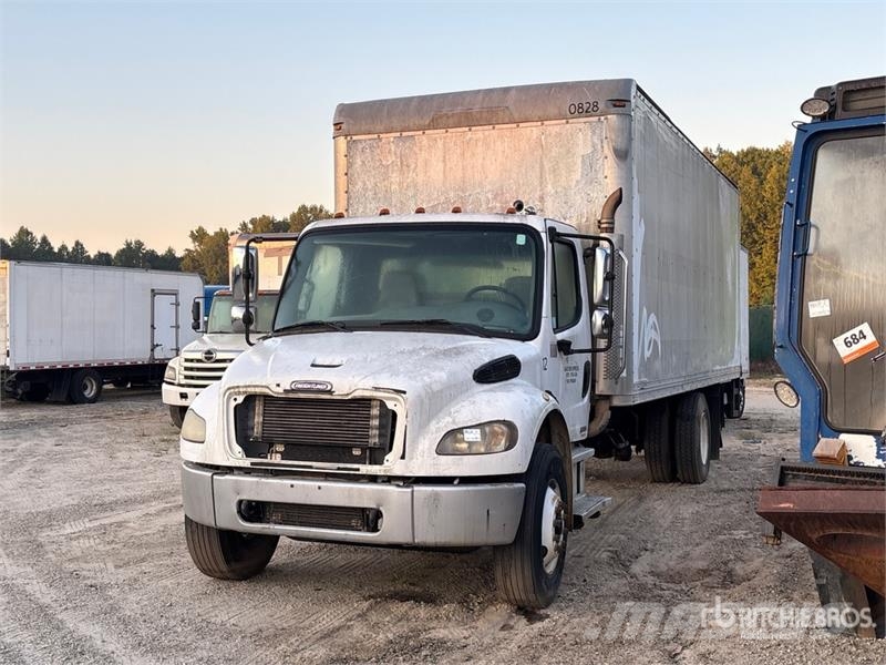 Freightliner M2 106 4x2 Van Truck (Inoperable) Kofferaufbau