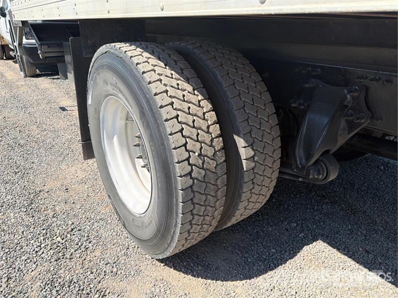 Freightliner M2 106 4x2 Van Truck Sanduk kamioni
