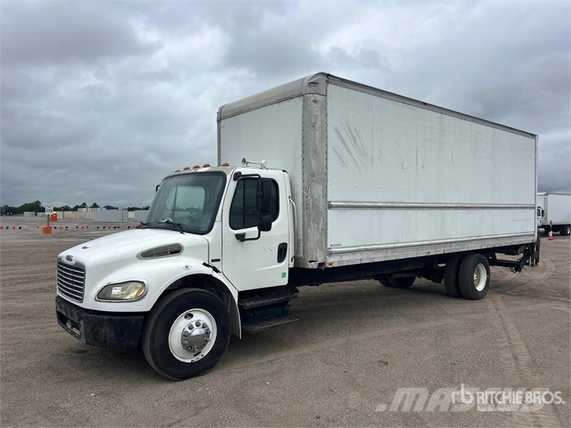 Freightliner M2 106 4x2 Van Truck Tovornjaki zabojniki