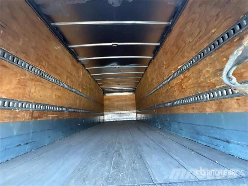 Freightliner M2 106 4x2 Van Truck Sanduk kamioni