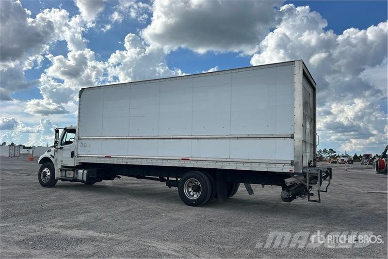 Freightliner M2 106 4x2 Van Truck Camiones con caja de remolque