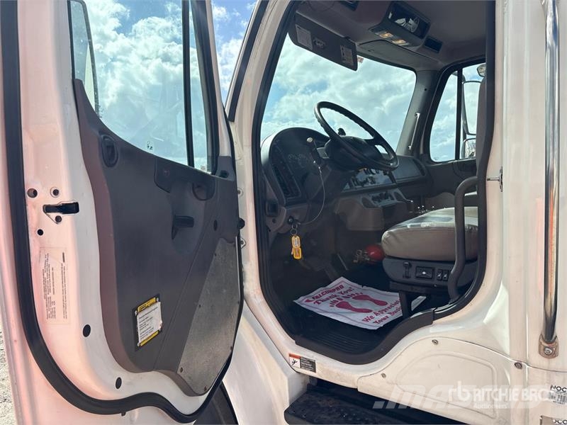 Freightliner M2 106 4x2 Water Truck Caminhão-pipa
