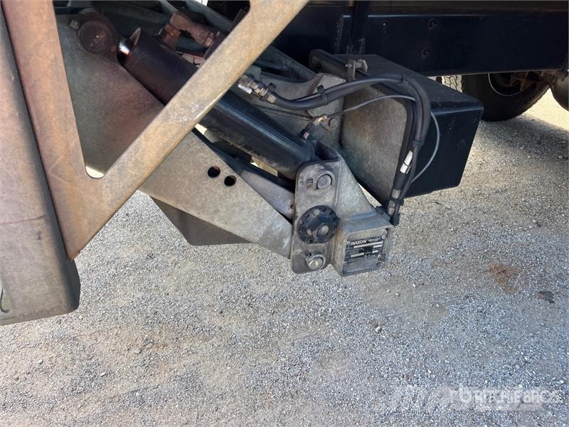 Freightliner M2 106 4x2 Van Truck Furgons
