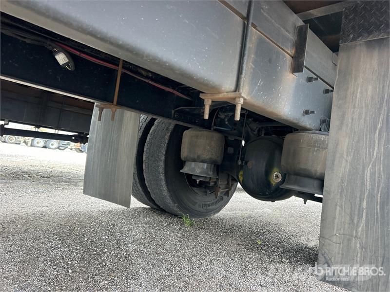 Freightliner M2 106 4x2 Van Truck Kastenaufbau