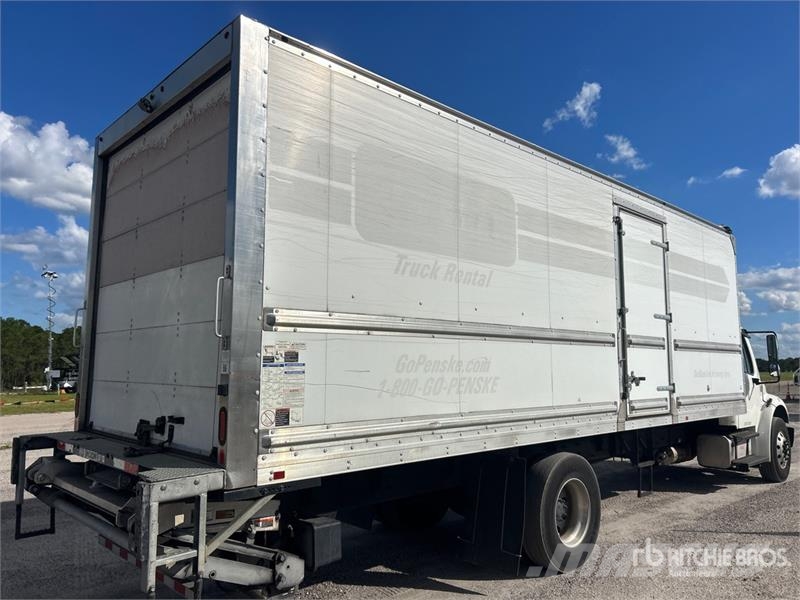 Freightliner M2 106 4x2 Van Truck Samochody ciężarowe ze skrzynią zamkniętą