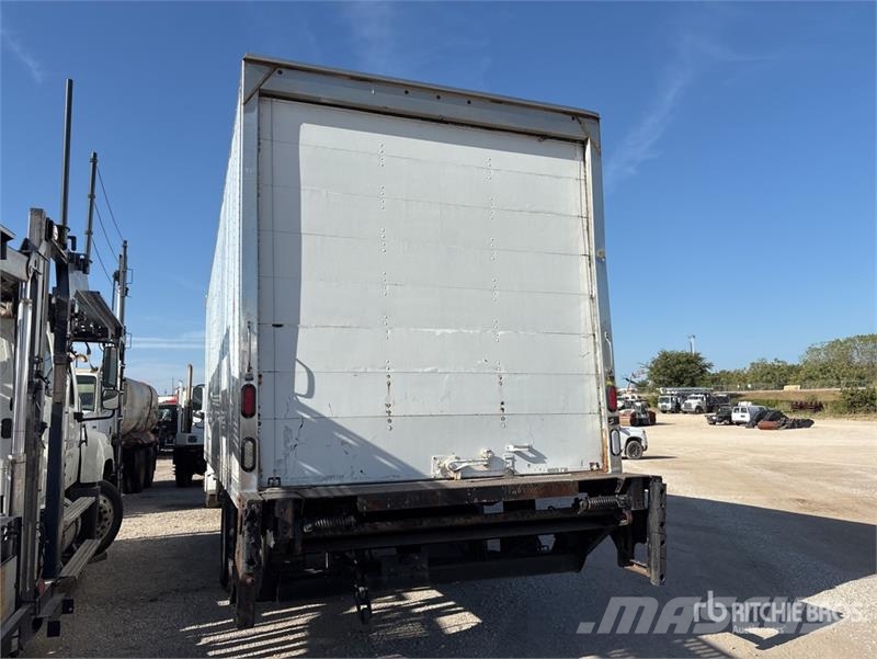 Freightliner M2 106 4x2 Van Truck (Inoperable) Box trucks