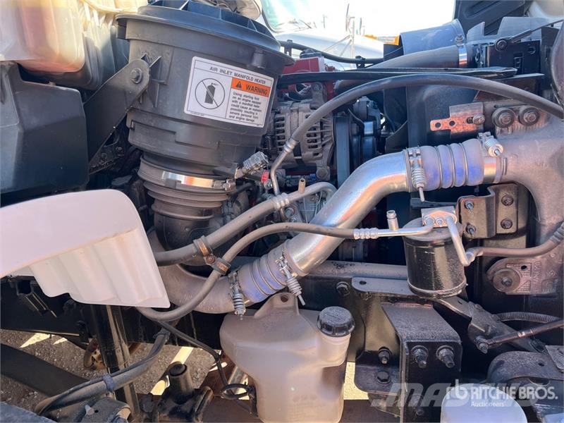 Freightliner M2 106 4x2 S/A Dump Truck Camiones bañeras basculantes o volquetes