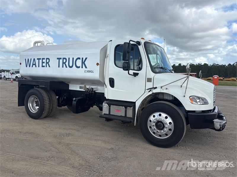 Freightliner M2 106 4x2 Water Truck Caminhão-pipa