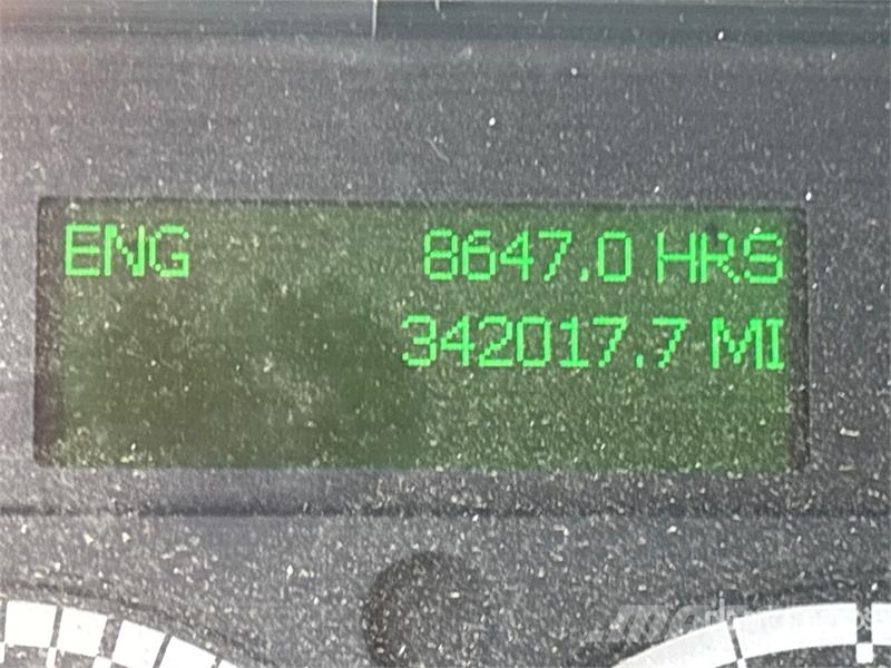 Freightliner M2 106 4x2 Van Truck Dobozos teherautók