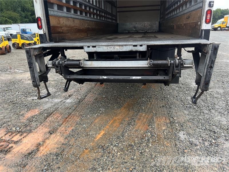 Freightliner M2 106 4x2 Van Truck Box body trucks